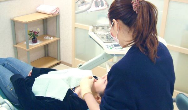 治療後のメンテナンスについて｜インプラント治療で選ばれる名古屋の歯科医院